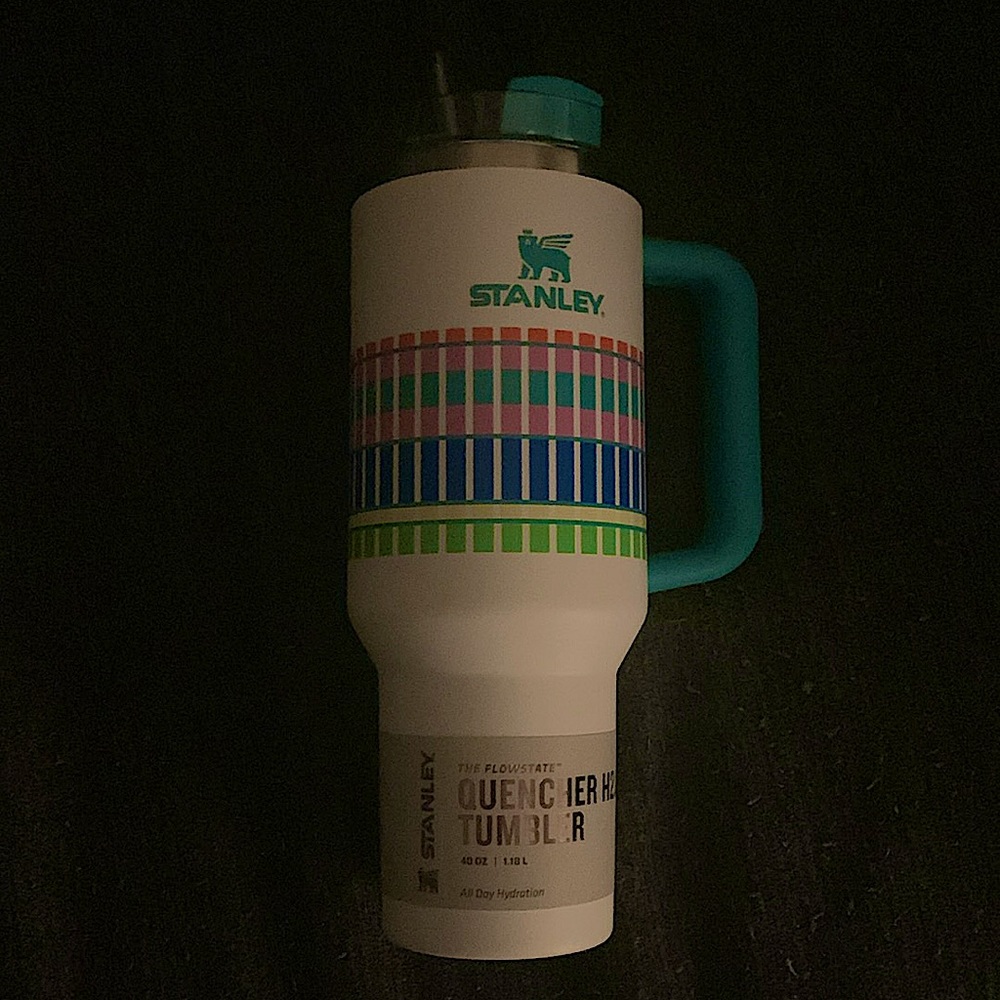 Stanley 40oz NWT